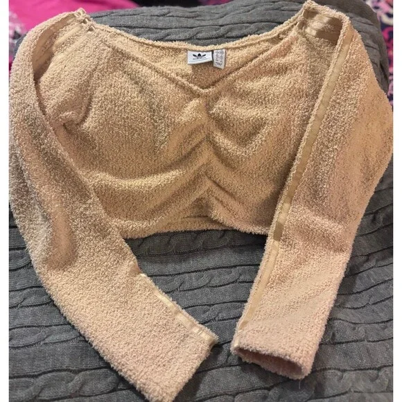 Adidas Originals Relaxed Risqué Fluffy Knit Ruched Crop Top - Picture 6 of 8